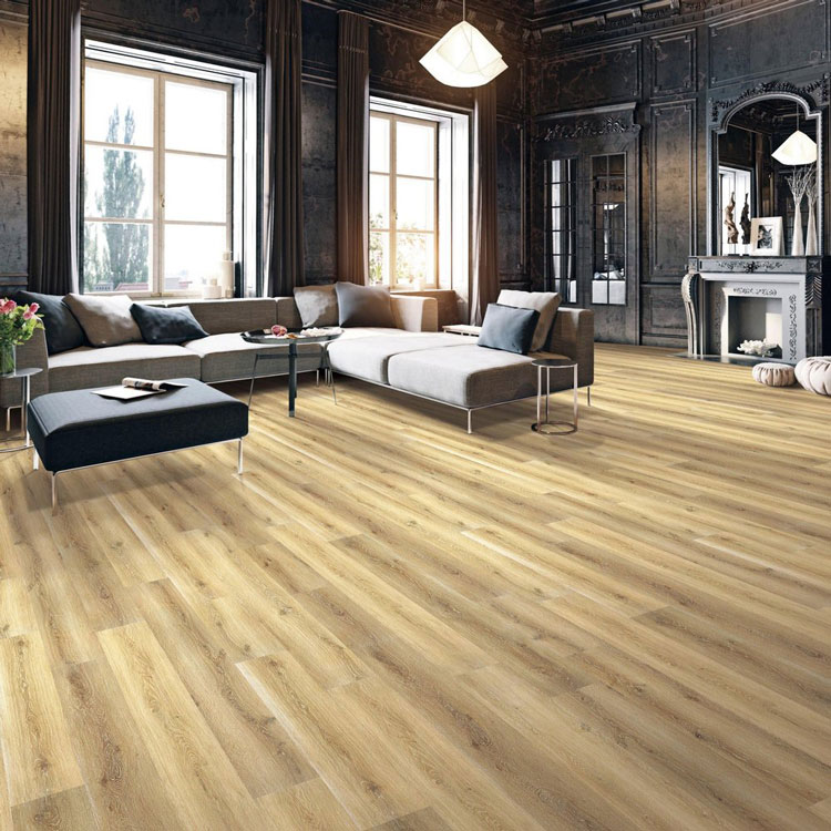 Heritage Oak Room Scene