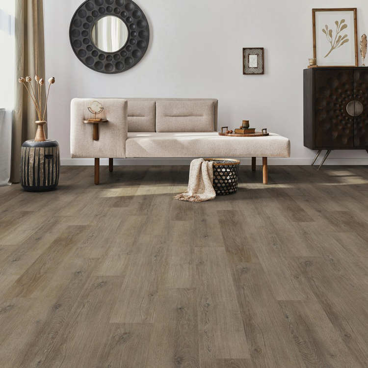 Tan Oak Room Scene