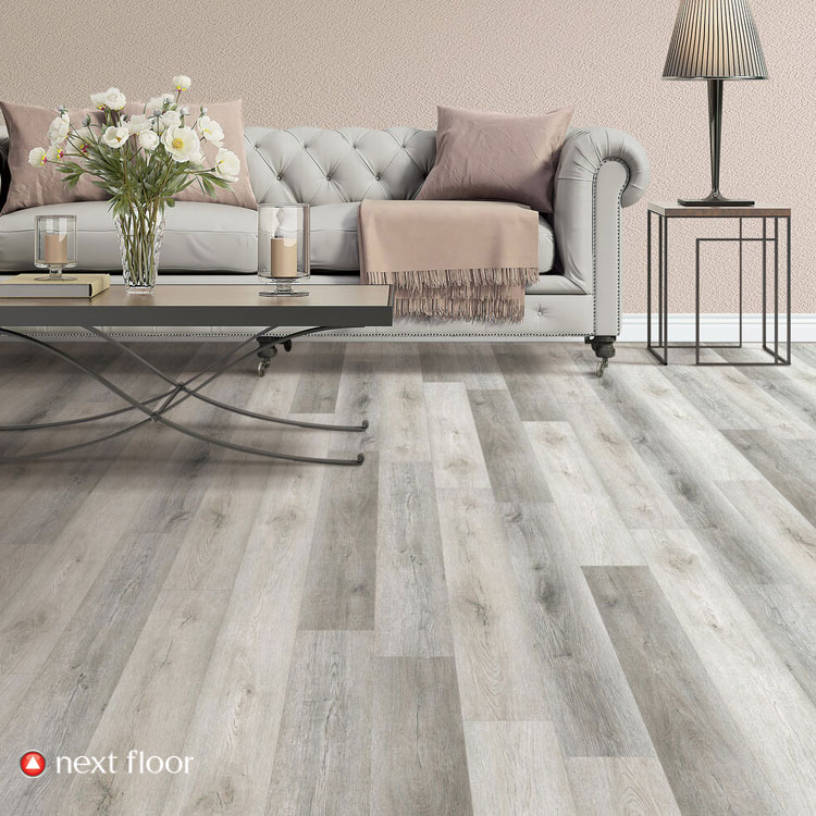 Incredible 5.0 Collection Antique Oak Room Scene